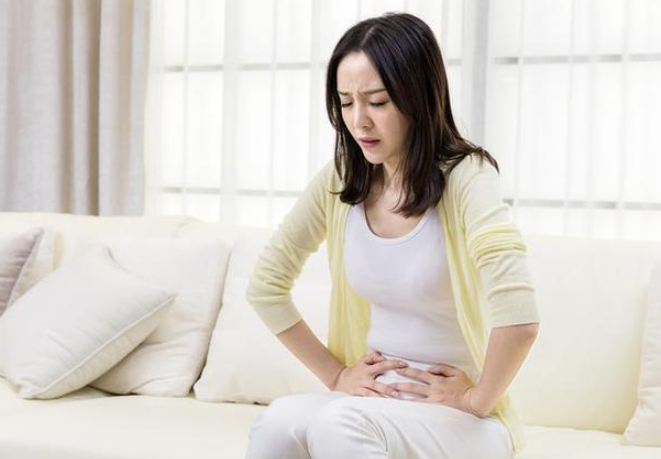 孕22周肚子隐隐作痛是什么因？
